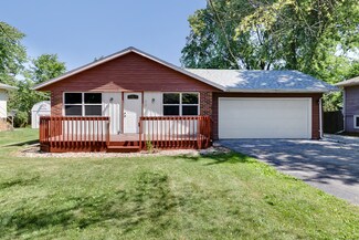 512 W Charles St, Mc Lean, IL 61754