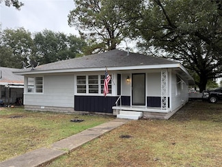 300 E Broadway St, Wetumka, OK 74883