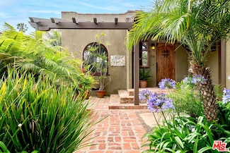 708 Brooks Ave, Venice, CA 90291