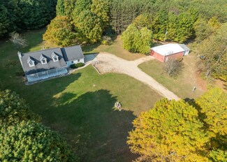 11205 S Lakola Rd, Reed City, MI 49677