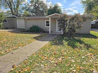 131 W Barsi Blvd, Macomb, IL 61455