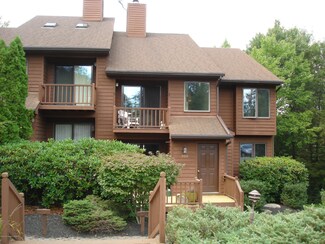 209 Hillside One, Dallas, PA 18612
