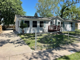 610 25th Ave, Council Bluffs, IA 51501