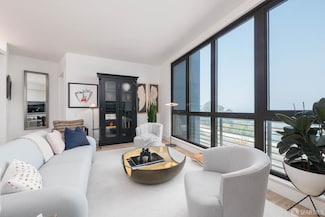1 Bristol Ct Unit 304, San Francisco, CA 94130