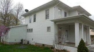 308 E Cooper St, Tipton, MO 65081