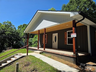 94 James St SW, Concord, NC 28025