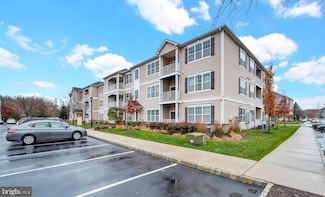 837 Timberlake Dr, Trenton, NJ 08618
