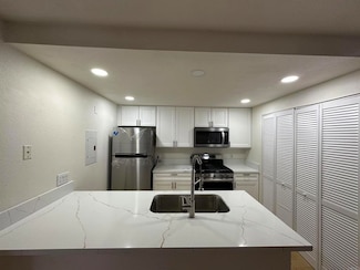 879 W San Ysidro Blvd Unit 1, San Ysidro, CA 92173