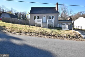6120 3rd St, Chesapeake Beach, MD 20732