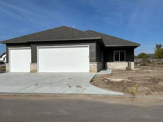 4434 N Sunny Ct, Wichita, KS 67205