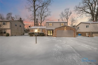 3653 Fairwood Dr, Sylvania, OH 43560