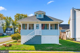 226 S Pine Ave, Maple Shade, NJ 08052