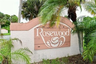 9835 Three Lakes Cir, Boca Raton, FL 33428