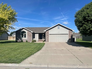 3107 Foxfire Dr, Dodge City, KS 67801