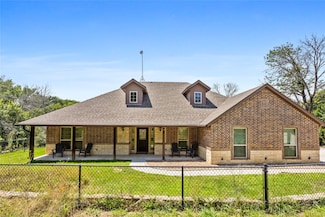 209 Churchill Ct, Weatherford, TX 76085