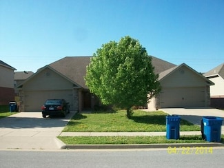 3103 SW Deerfield Blvd Unit 1, Bentonville, AR 72712