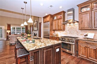 5125 Pansley Dr, Charlotte, NC 28226