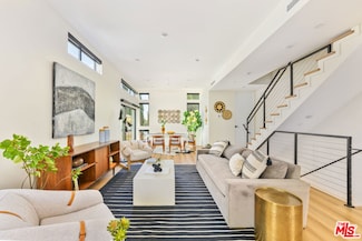 1320 N Vista St, Los Angeles, CA 90046