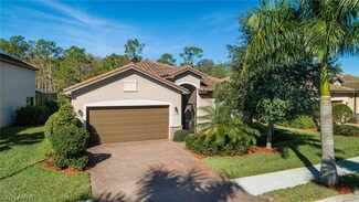 11241 Red Bluff Ln, Fort Myers, FL 33912