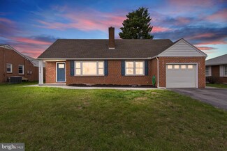 10836 Allen Ave, Hagerstown, MD 21740