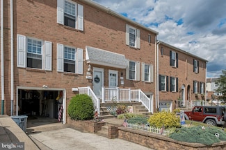 221 Hickory Hill Rd, Philadelphia, PA 19154