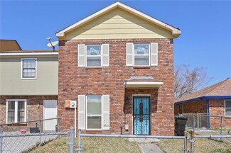 12 Pinewood Ct, New Orleans, LA 70114