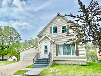 1701 Ridge St, Niagara, WI 54151