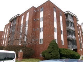 31 Lodgen Ct Unit 1D, Malden, MA 02148