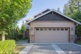 725 N 198th St, Shoreline, WA 98133