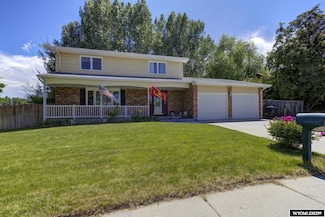 2203 W 42nd St, Casper, WY 82604