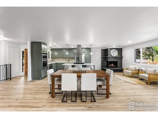 7120 S Sheridan Ct, Littleton, CO 80128