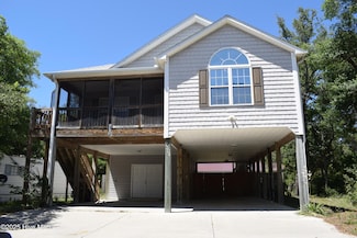 7304 E Oak Island Dr, Oak Island, NC 28465