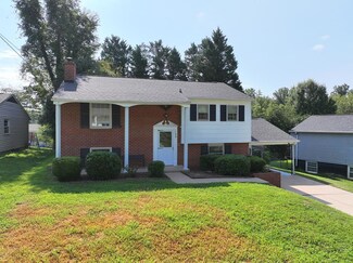 130 Watlington Ct, Danville, VA 24540