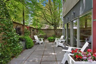 436 26th Ave S, Seattle, WA 98144
