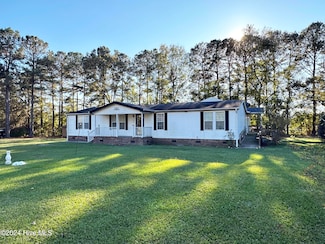 1629 Blacksmith Cir, Kinston, NC 28504