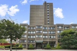 1731 Beacon St Unit 302, Brookline, MA 02445