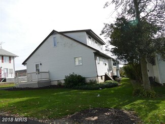 18 Carolina Ave, Earleville, MD 21919