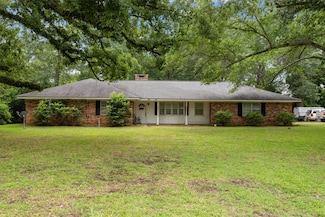 232 S Sanders St, Nacogdoches, TX 75964