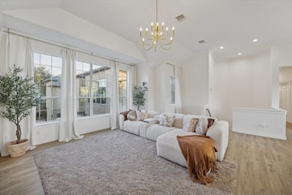 5949 Kiam St Unit B, Houston, TX 77007