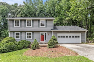 1023 Chartley Dr SW Unit 1, Lilburn, GA 30047