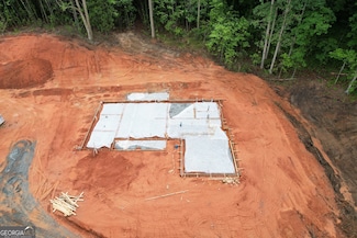 405 Ayers Creek Dr, Toccoa, GA 30577