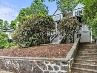 87 Brooks St, Boston, MA 02128