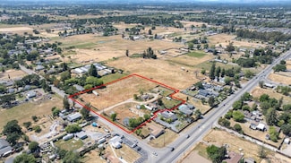 815 Butler Ave, Santa Rosa, CA 95407