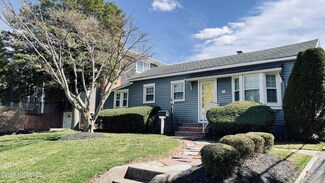 10 1st Ave, Sea Girt, NJ 08750
