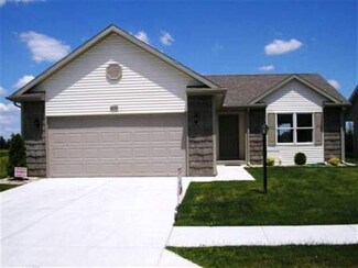 1635 Harvest Dr, Goshen, IN 46526