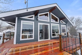 737 Soluna Ranch Way, Kettle Falls, WA 99141