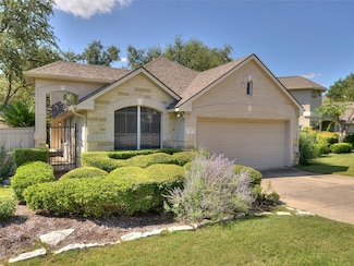 11 Troon Dr, Lakeway, TX 78738