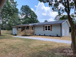 175 Pebble Dr, Salisbury, NC 28147
