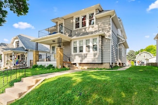 2164 S 64th St, West Allis, WI 53219