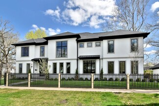 275 Greenwood Ave, Glencoe, IL 60022
